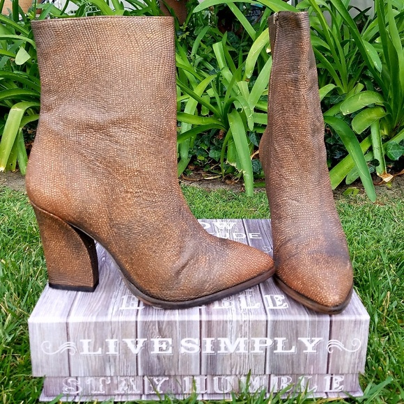 Unique & Gorgeous Free People Booties EU 40 - Picture 4 of 8